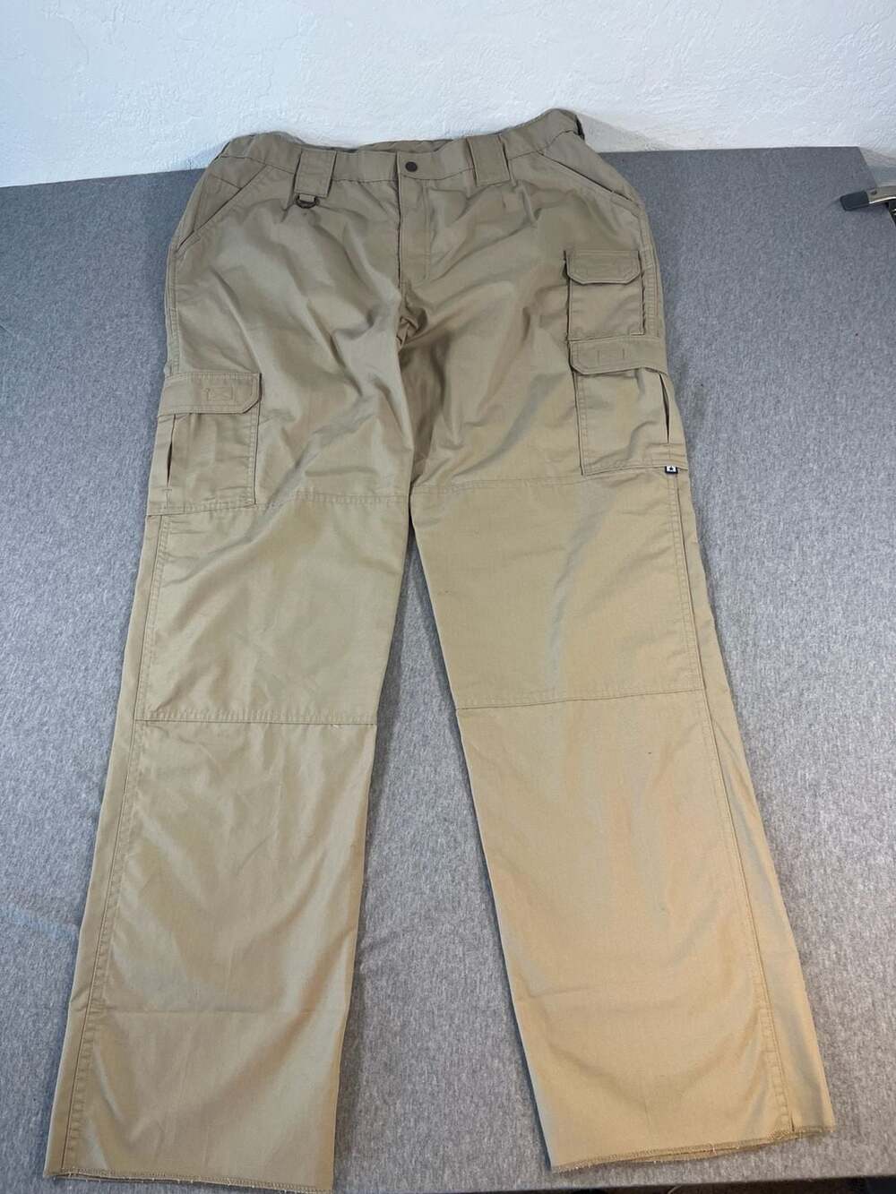 Propper Tactical Ripstop Khaki Cargo Pants Women’s Size 22, Unfinished Hem